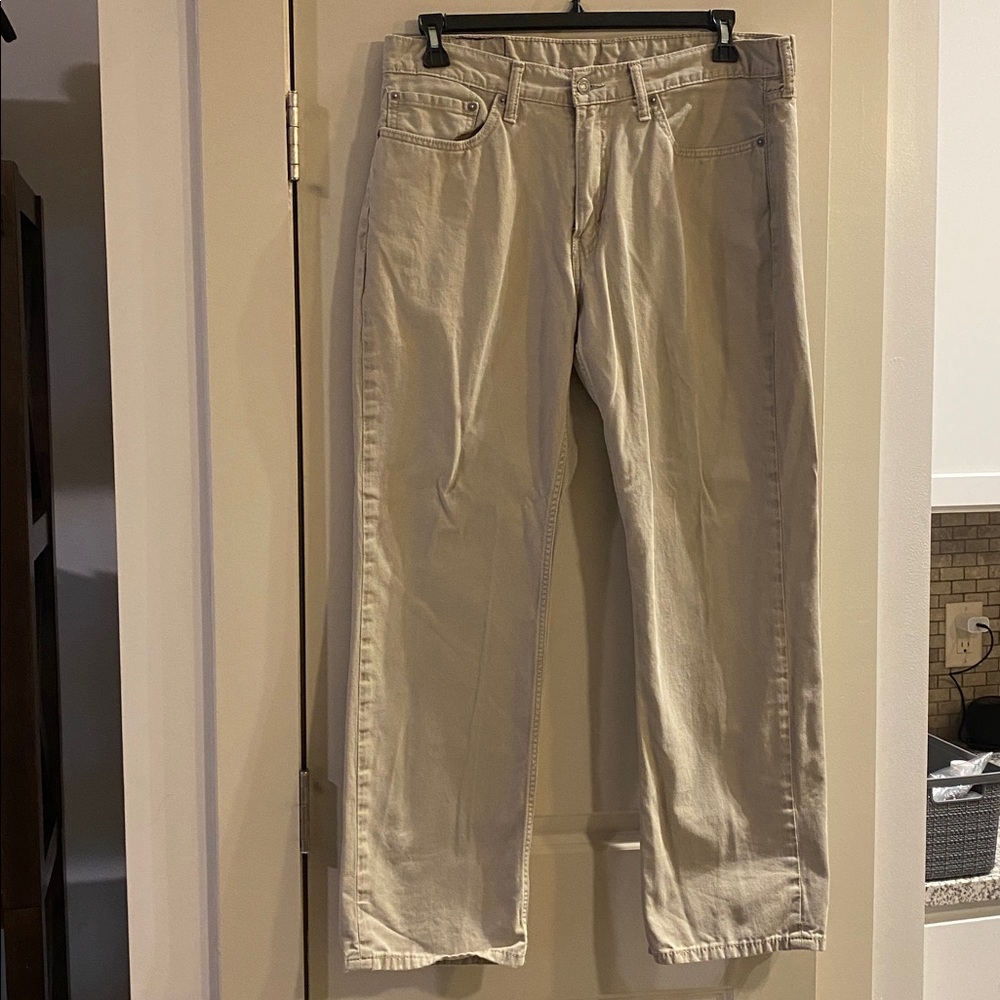 Levi's Khaki 514 Pants
